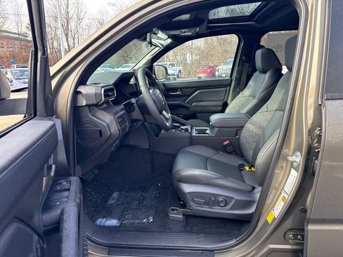 New 2026 Toyota Tacoma Limited image 27