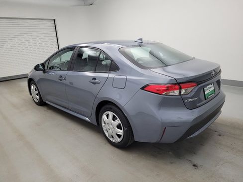 Used 2022 Toyota Corolla LE FWD image 3