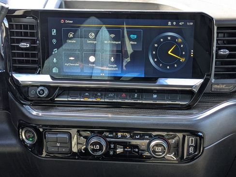 Certified 2025 Chevrolet Silverado 1500 LT image 20