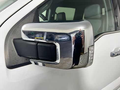 Used 2023 Ford F150 Lariat image 12