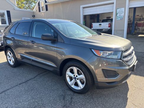 Used 2015 Ford Edge SE image 7