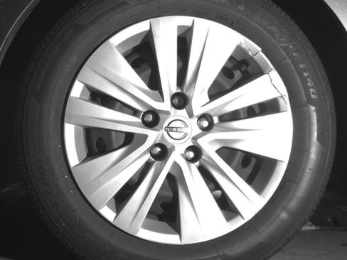 Used 2025 Nissan Sentra S FWD image 12