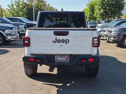 Certified 2020 Jeep Gladiator Rubicon AWD/4WD image 6