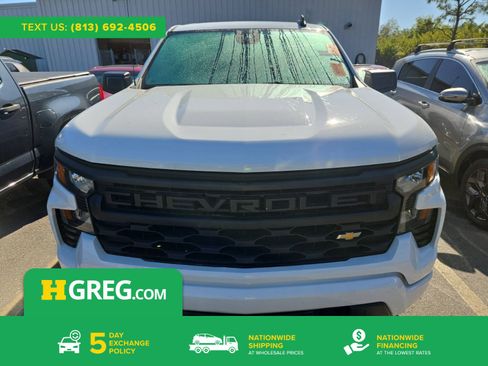 Used 2024 Chevrolet Silverado 1500 Custom image 1