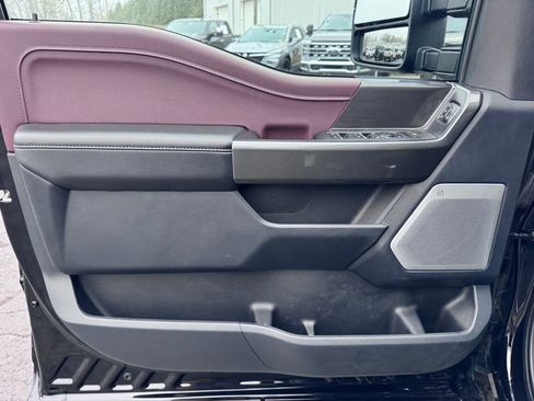 Used 2023 Ford F150 Lariat w/ Equipment Group 502A High image 28