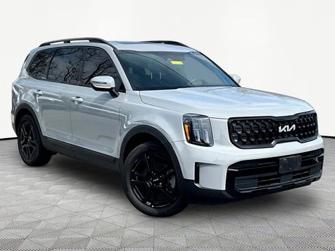 Used 2024 Kia Telluride EX X-Line AWD/4WD image 3