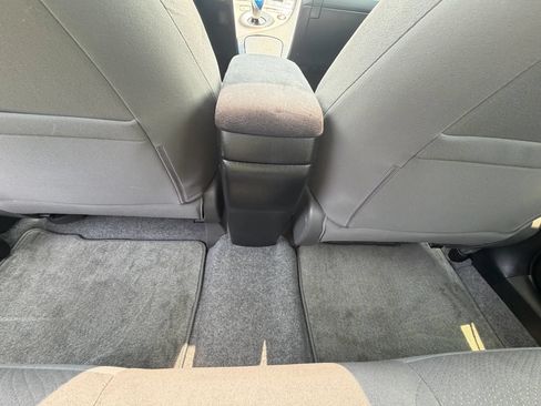 Used 2012 Toyota Prius Three w/ Solar Roof Pkg FWD image 31