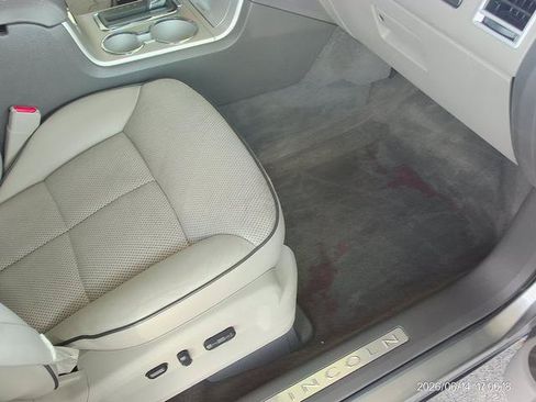 Used 2008 Lincoln MKX 2WD image 18