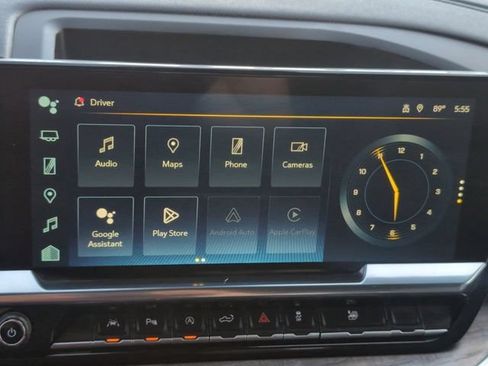 Certified 2023 Chevrolet Silverado 1500 LTZ w/ Technology Package AWD/4WD image 13