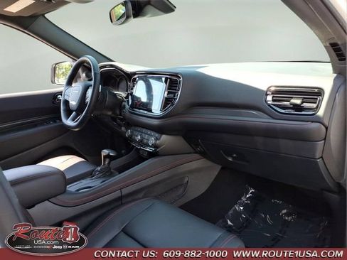 Used 2025 Dodge Durango R/T AWD/4WD image 12