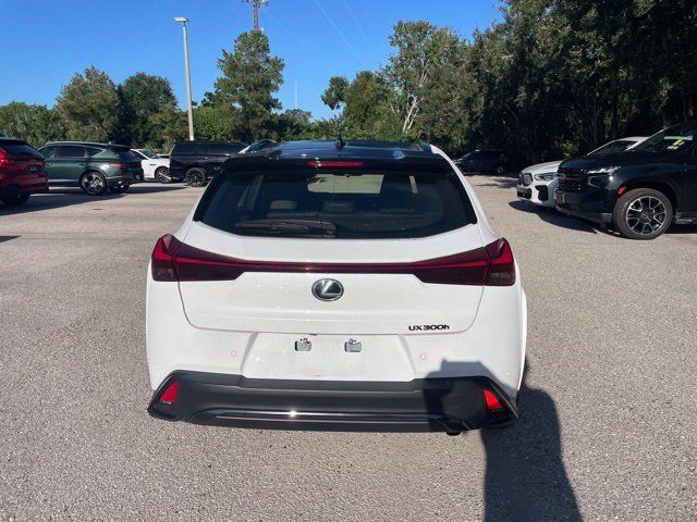 Used 2025 Lexus UX 300h FWD image 3