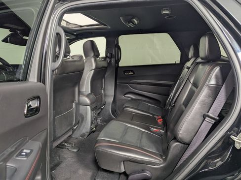 Used 2024 Dodge Durango GT RWD image 25