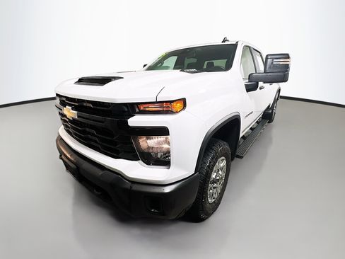 Used 2025 Chevrolet Silverado 2500 W/T w/ WT Convenience Package AWD/4WD image 9