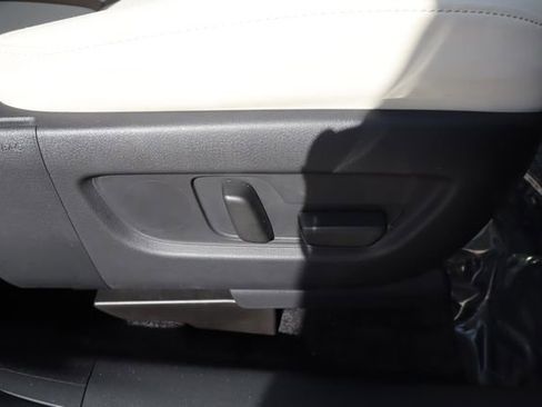 Used 2024 MAZDA CX-90 3.3 Turbo w/ Premium Plus Pkg image 15