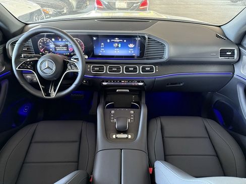 New 2025 Mercedes-Benz GLS 450 GLS 450 image 11