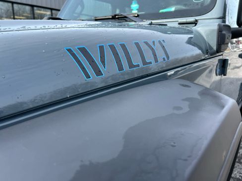 Used 2024 Jeep Wrangler Willys image 6