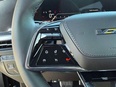 Used 2026 Cadillac Escalade V w/ LPO, ONYX Package image 62