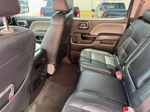 Used 2017 Chevrolet Silverado 1500 LT w/ All Star Edition AWD/4WD image 18