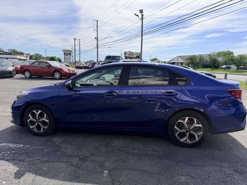 Used 2019 Kia Forte LXS FWD image 3