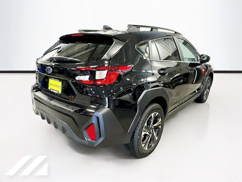 Used 2026 Subaru Crosstrek 2.5i Premium AWD/4WD image 4