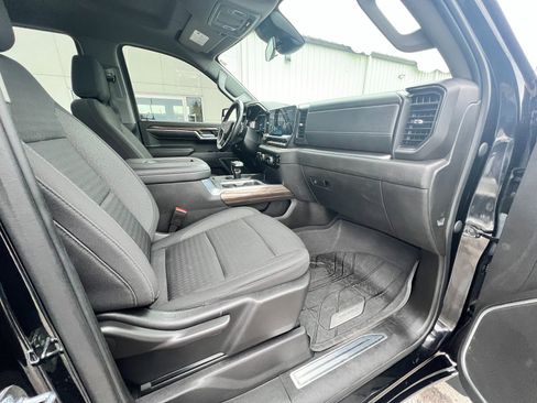 Used 2022 Chevrolet Silverado 1500 RST w/ Max Trailering Package image 30