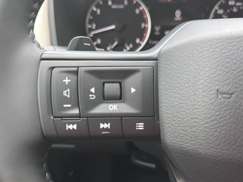 New 2026 Nissan Rogue SV AWD/4WD image 15