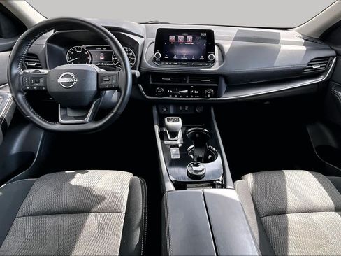 Certified 2025 Nissan Rogue SV AWD/4WD image 15