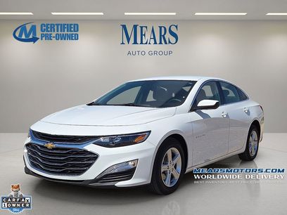 Used 2025 Chevrolet Malibu LS