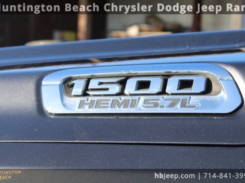 Used 2019 RAM 1500 Big Horn image 7