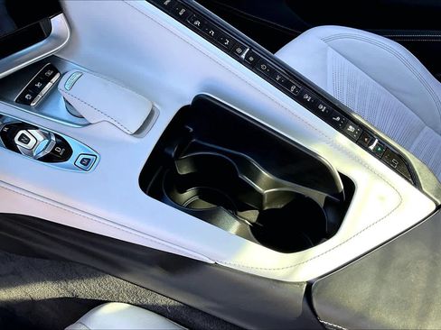 Used 2023 Chevrolet Corvette Stingray Premium Conv w/ Z51 Performance Package image 15