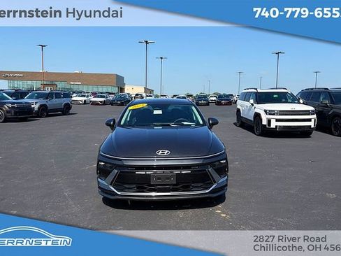 Used 2024 Hyundai Sonata SEL FWD image 2