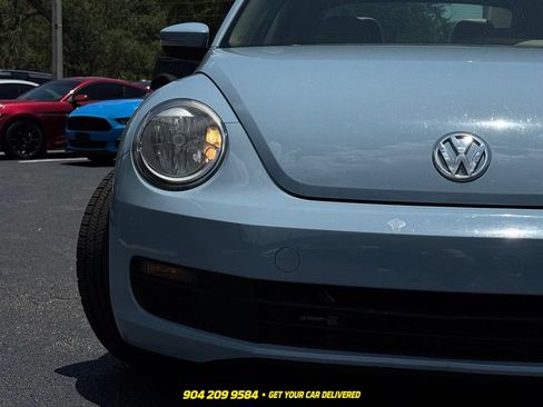 Used 2014 Volkswagen Beetle 1.8T FWD image 11