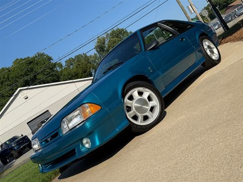 Used 1993 Ford Mustang Cobra image 3
