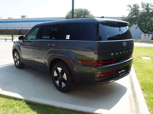 New 2026 Hyundai Santa Fe SE image 5