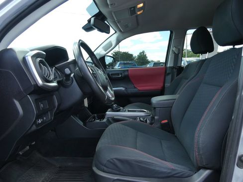 Used 2021 Toyota Tacoma SR5 w/ Technology Package AWD/4WD image 21