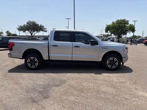 Certified 2023 Ford F150 Lightning XLT AWD/4WD image 4