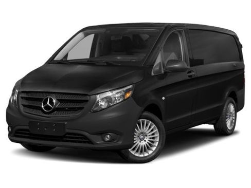 Used 2018 Mercedes-Benz Metris image 1