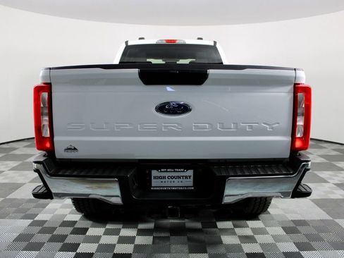 Used 2023 Ford F350 XLT w/ FX4 Off-Road Package image 7