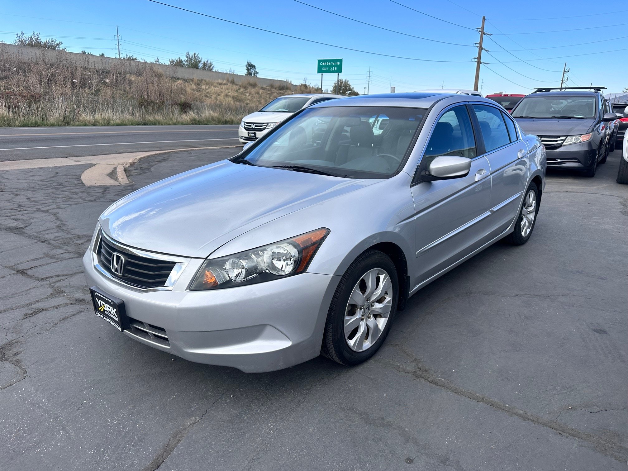 Used 2009 Honda Accord EX-L image 2