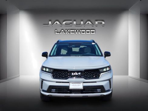 Used 2023 Kia Sorento SX AWD/4WD image 6