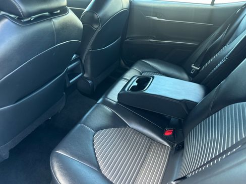 Used 2023 Toyota Camry SE image 13