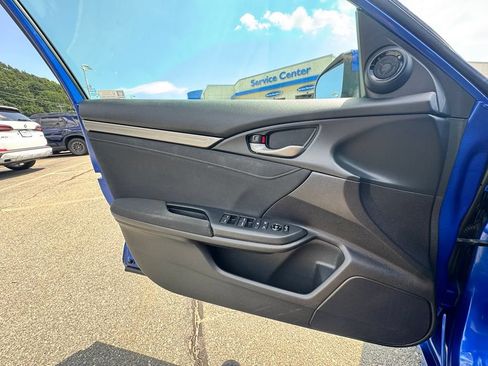 Used 2019 Honda Civic EX image 18