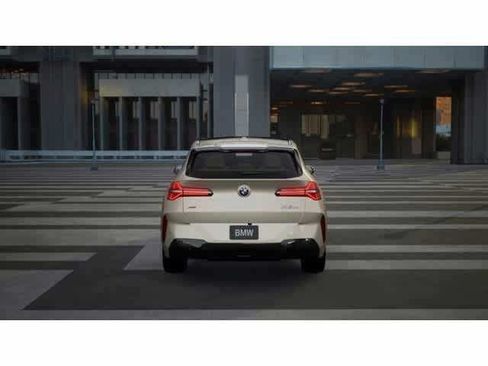 Used 2026 BMW X3 xDrive30i w/ Premium Package AWD/4WD image 5
