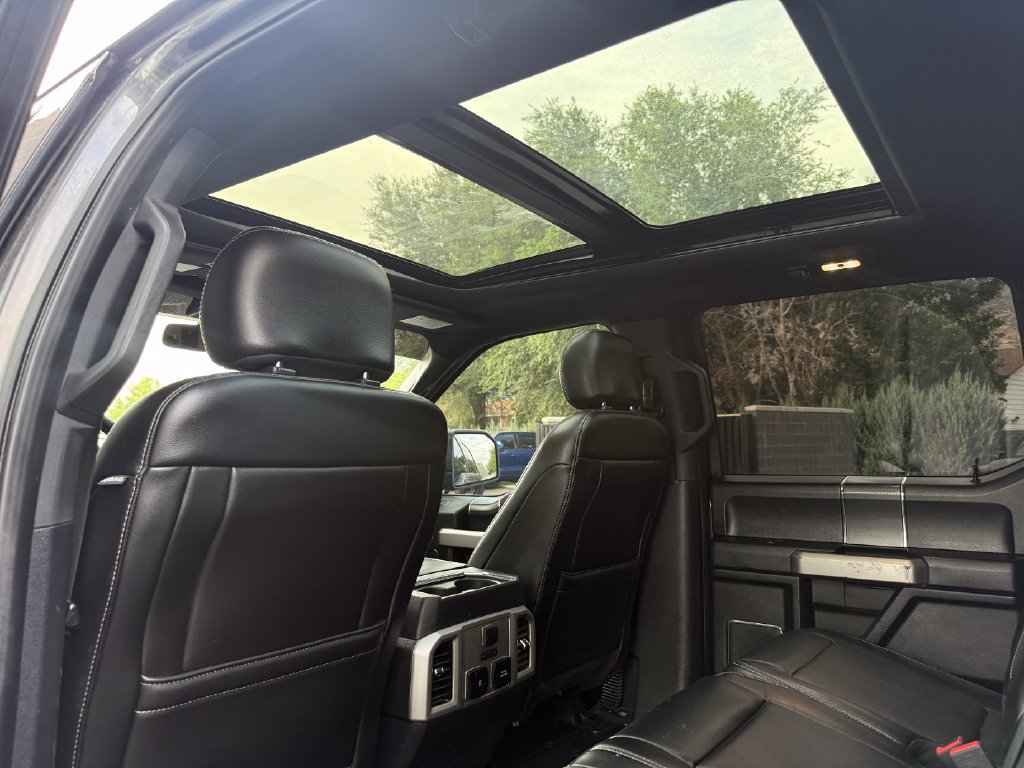 Used 2020 Ford F150 Lariat w/ Equipment Group 502A Luxury AWD/4WD image 35