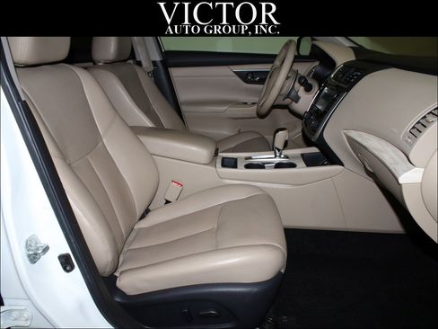 Used 2018 Nissan Altima 3.5 SL image 36