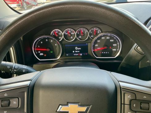 Used 2021 Chevrolet Silverado 2500 LT w/ Z71 Off-Road Package image 33