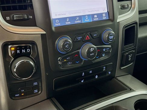 Used 2024 RAM 1500 Classic Warlock AWD/4WD image 18