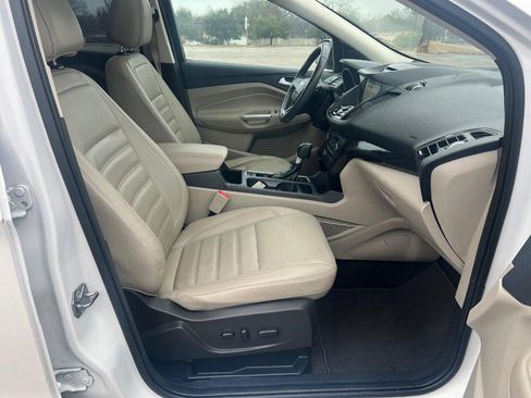 Used 2017 Ford Escape Titanium w/ Equipment Group 301A image 10