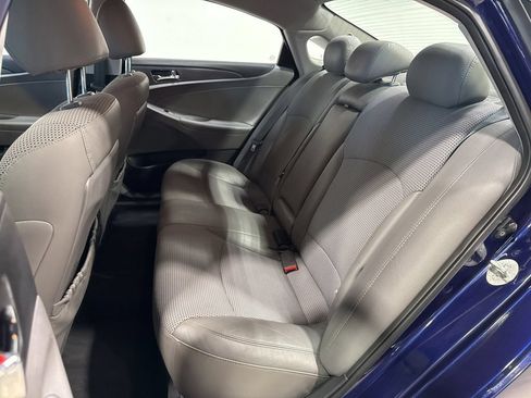 Used 2011 Hyundai Sonata SE FWD image 22