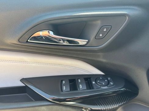 New 2026 Chevrolet Trax LT w/ Driver Confidence Package FWD image 19